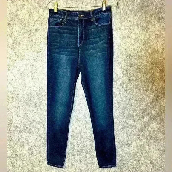 Social Standard by Sanctuary High-Rise Skinny Jeans - Size 8/29 - Picture 1 of 7